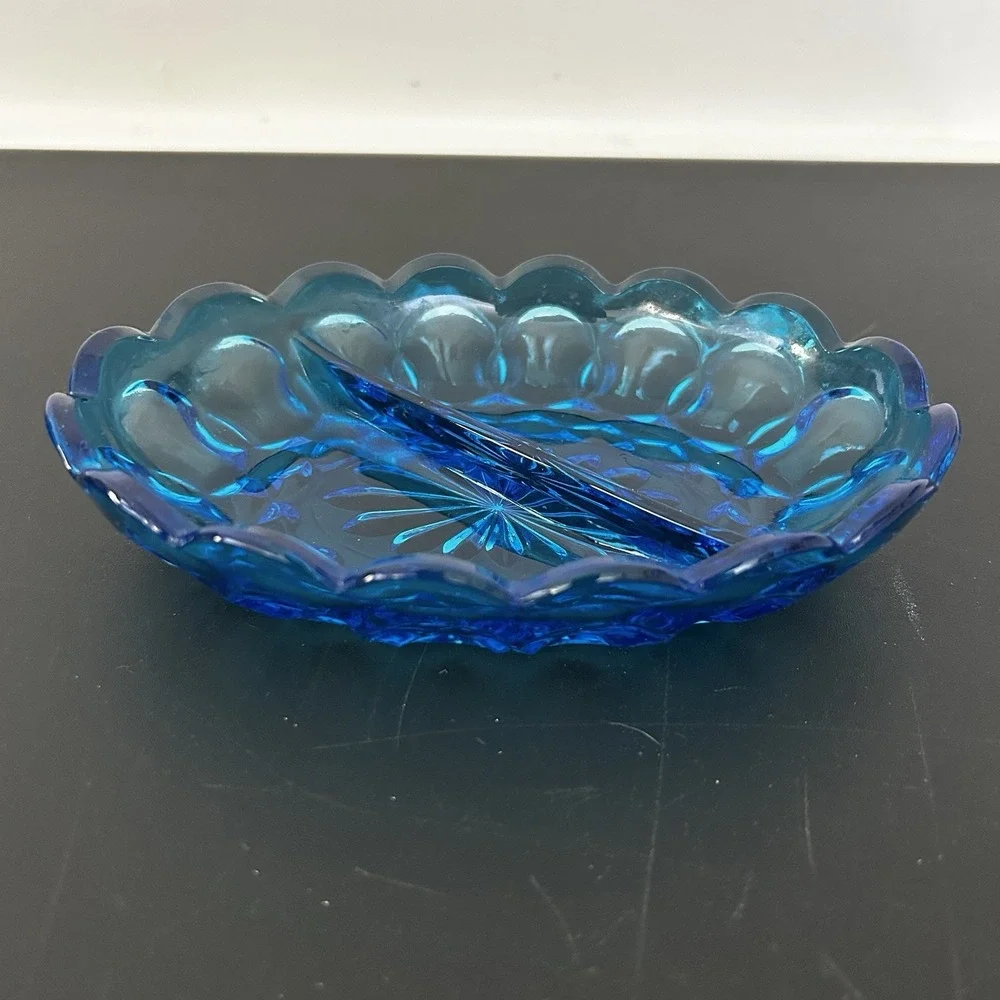 Vintage‎ Indiana Glass Kings Crown Teal Blue Divided Oval Candy Dish
